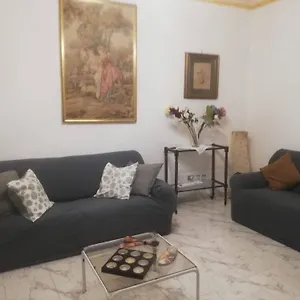 Apartament La Casa Di Nonna Lilla Katania