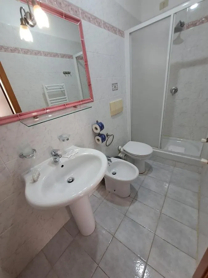 רומא Hotel Fenicia