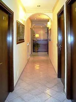 רומא Hotel Fenicia 2*,