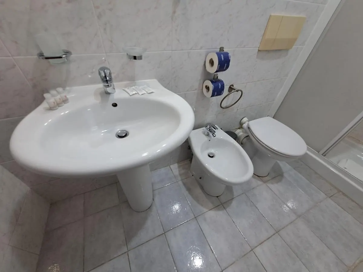 Hotel Fenicia Řím 2*,  Itálie
